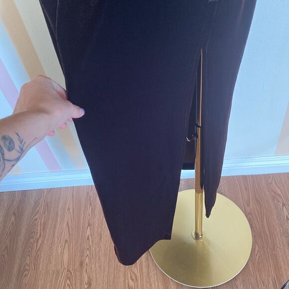 Vintage Tadashi Chocolate Brown Velvet Embellished Gown Size Medium - Picture 5 of 15